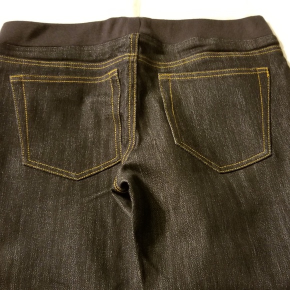 Blue Jeans - Picture 4 of 4